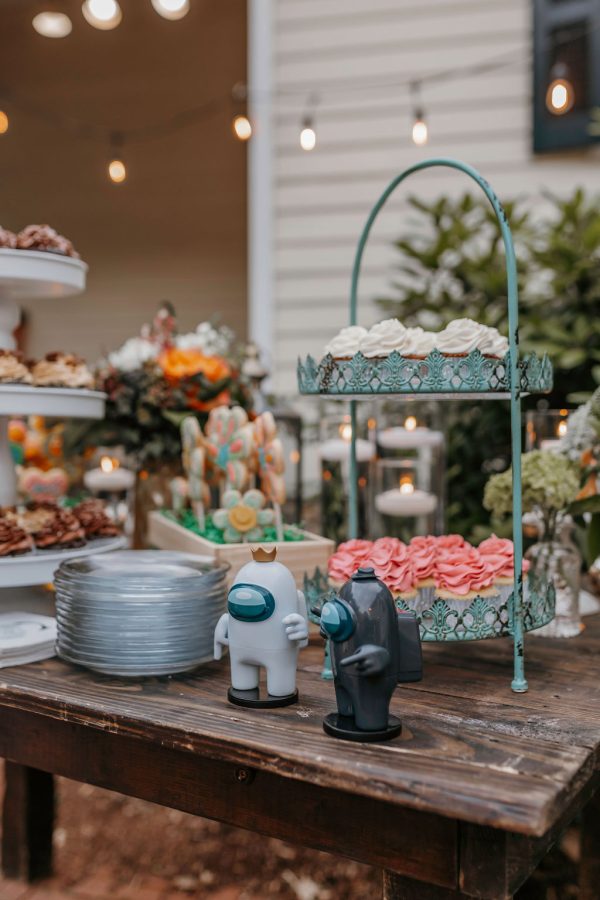 Antique Turquoise Cupcake Tray